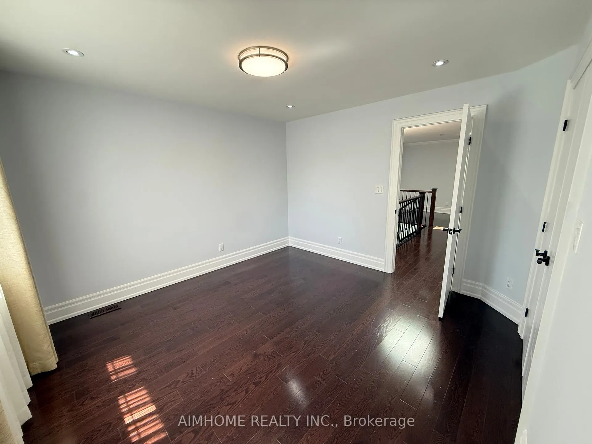 Photo 36 of 150 Aylesworth Avenue, Scarborough, Birchcliffe-Cliffside — HOMEH