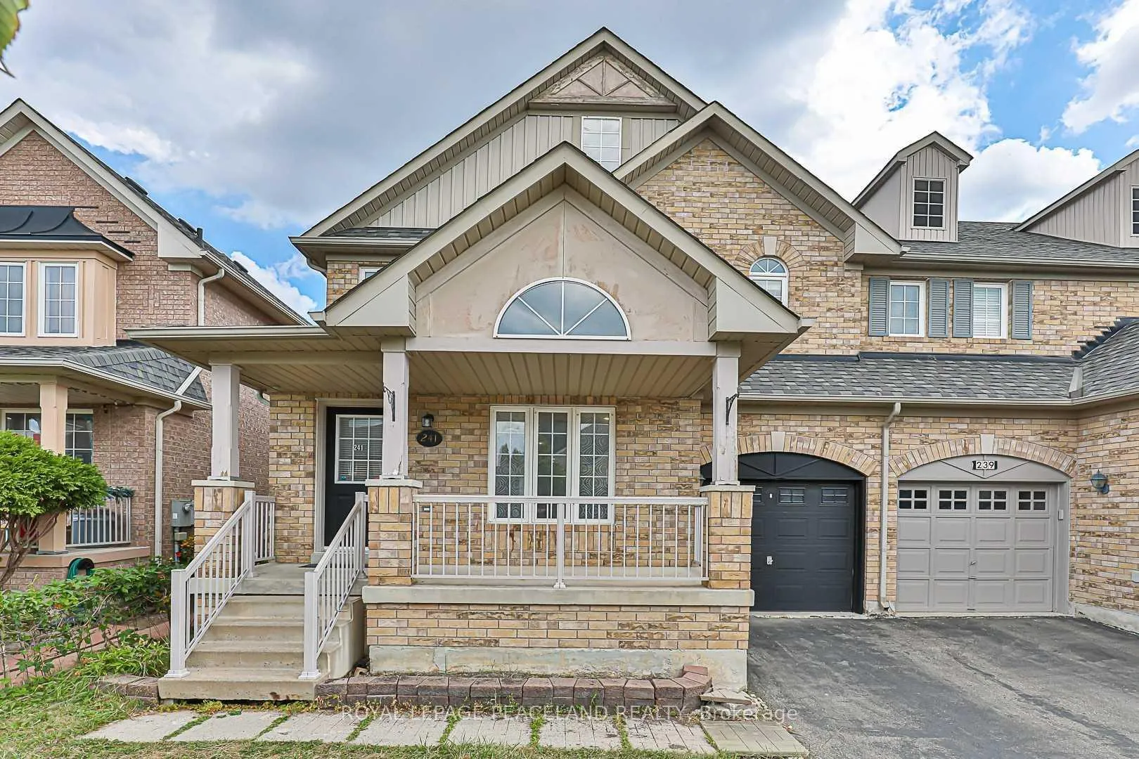 Photo 2 of 241 Fred Mclaren Boulevard, Markham, Wismer — HOMEH