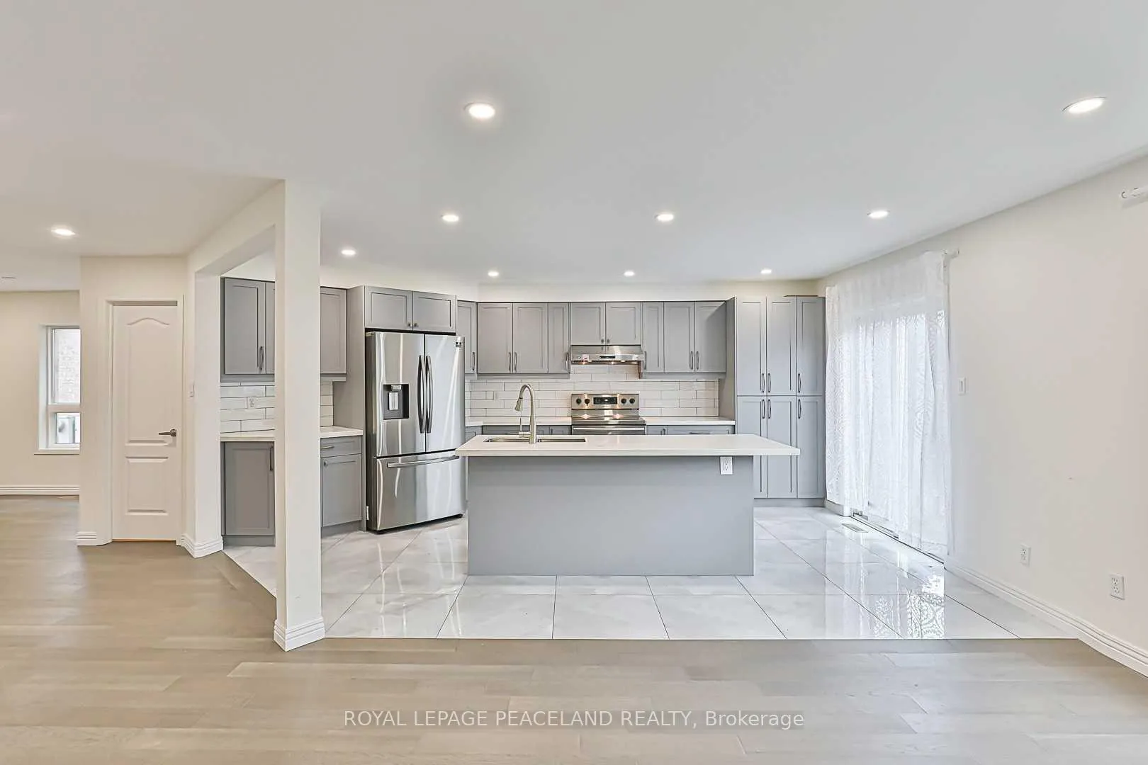Photo 12 of 241 Fred Mclaren Boulevard, Markham, Wismer — HOMEH