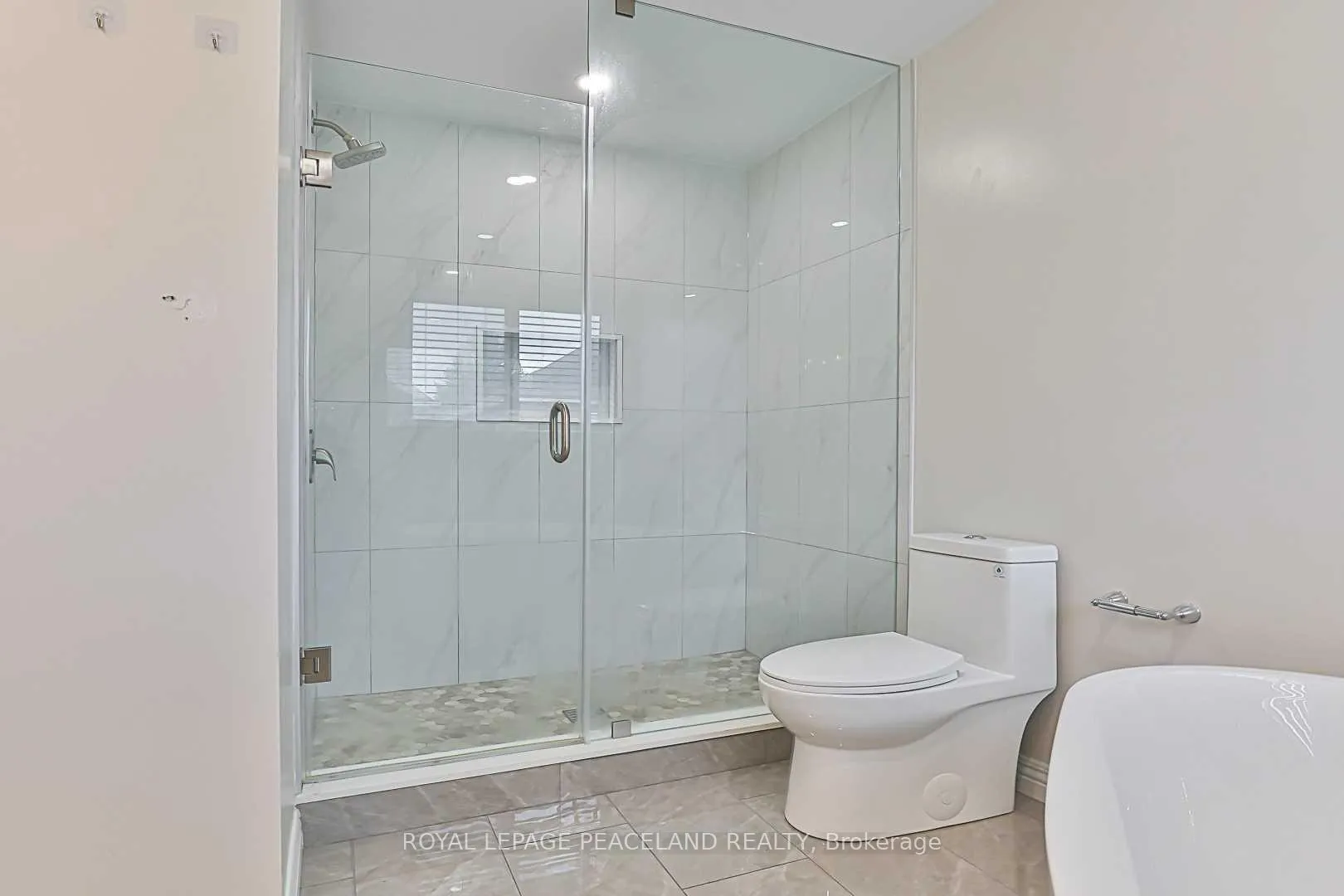 Photo 28 of 241 Fred Mclaren Boulevard, Markham, Wismer — HOMEH