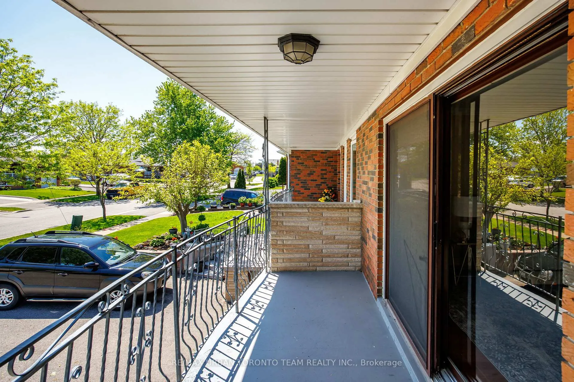 Photo 26 of 82 Button Road, Vaughan, West Woodbridge — HOMEH