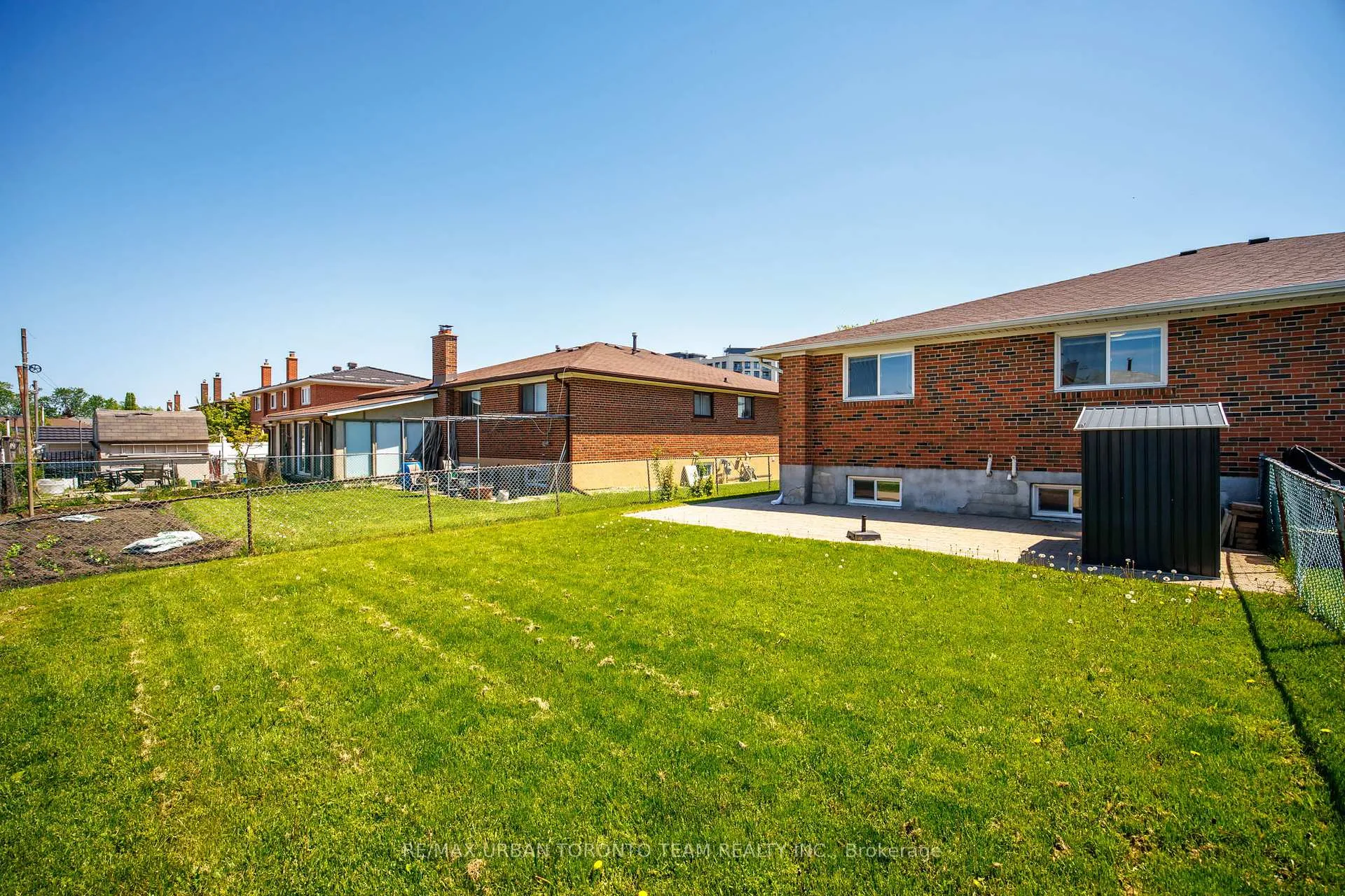 Photo 31 of 82 Button Road, Vaughan, West Woodbridge — HOMEH