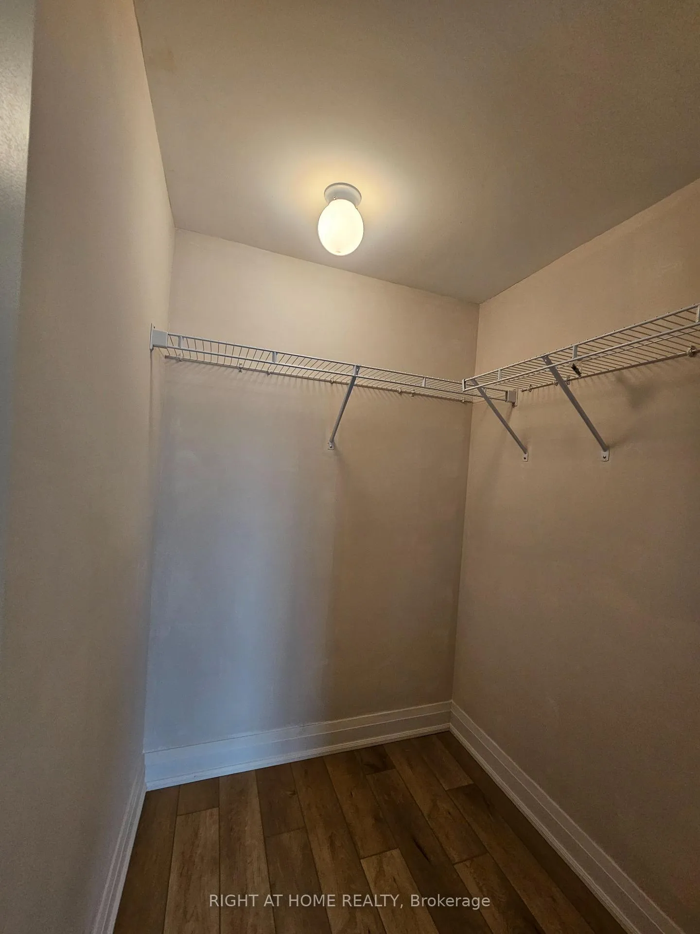 Photo 18 of Unit 4, 1040 Elton Way E, Whitby, Pringle Creek — HOMEH