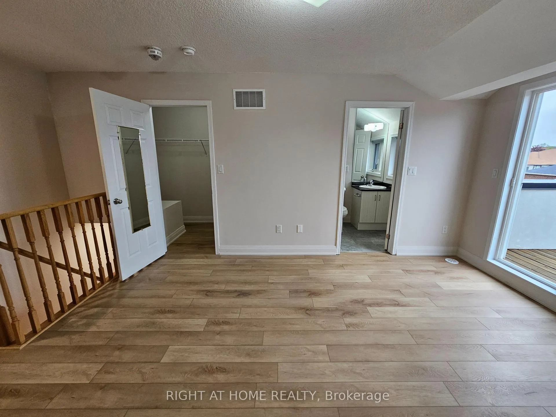 Photo 21 of Unit 4, 1040 Elton Way E, Whitby, Pringle Creek — HOMEH