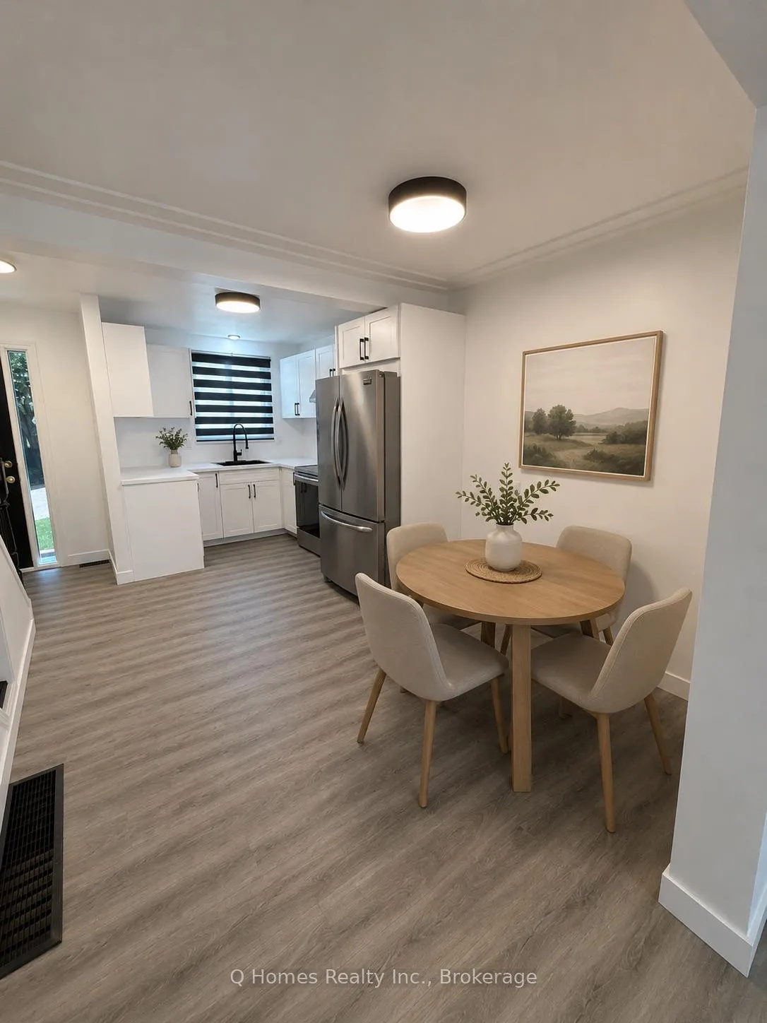 Photo 6 of 316E Bluevale Street N, Waterloo, Lincoln Heights — HOMEH