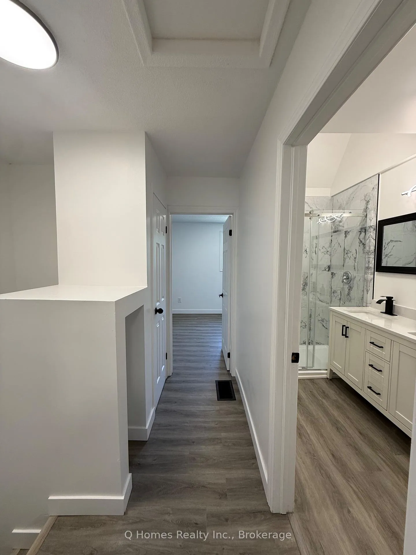 Photo 14 of 316E Bluevale Street N, Waterloo, Lincoln Heights — HOMEH