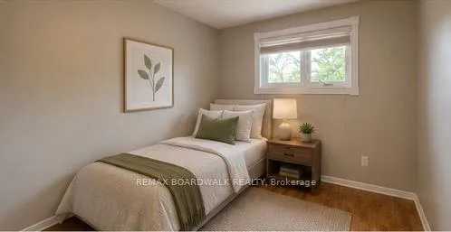 Photo 25 of 22 Bartley Crescent, Ottawa, Barrhaven - On the Green — HOMEH