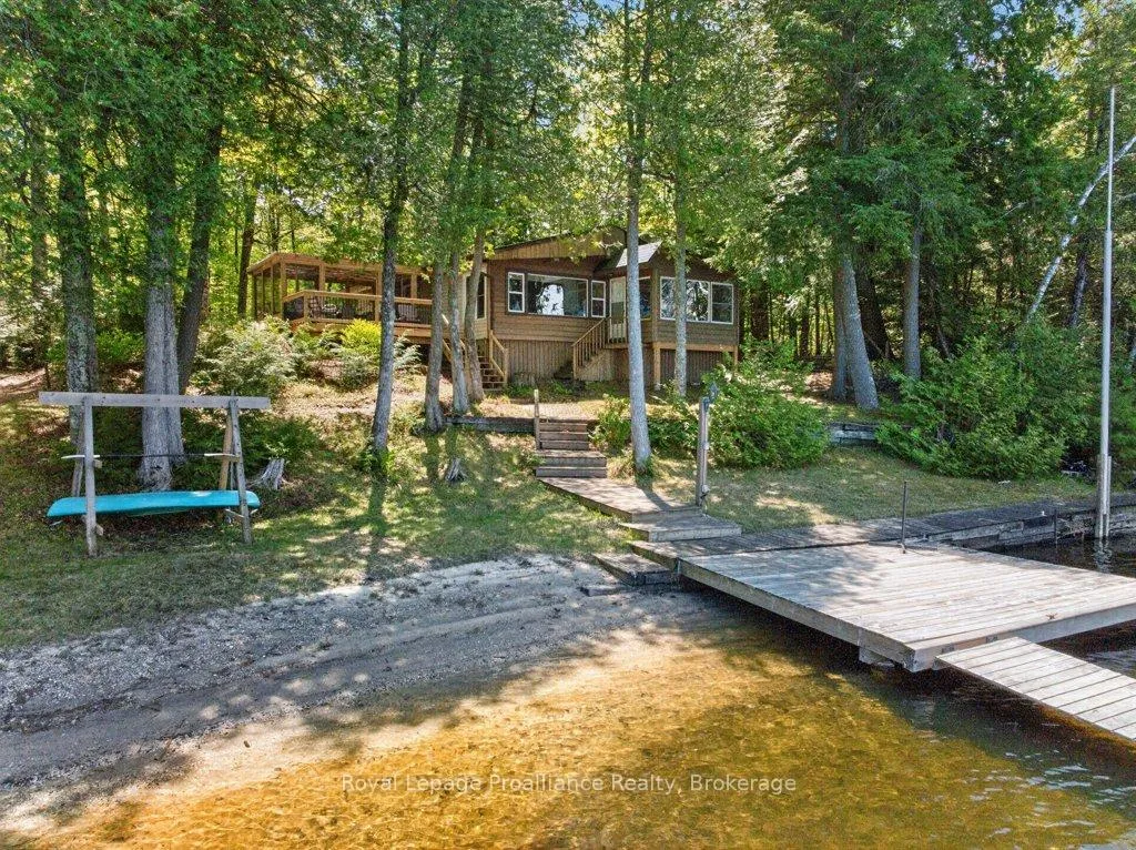 Photo 1 of 1051C Hereford Highlands Lane, Frontenac, Frontenac North — HOMEH
