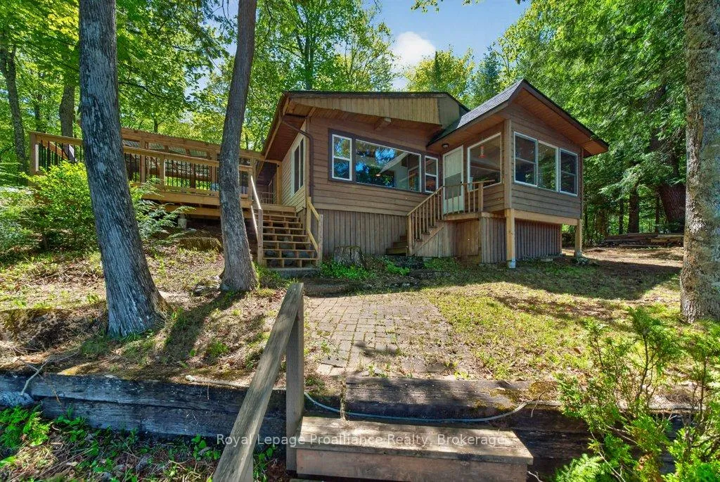 Photo 2 of 1051C Hereford Highlands Lane, Frontenac, Frontenac North — HOMEH
