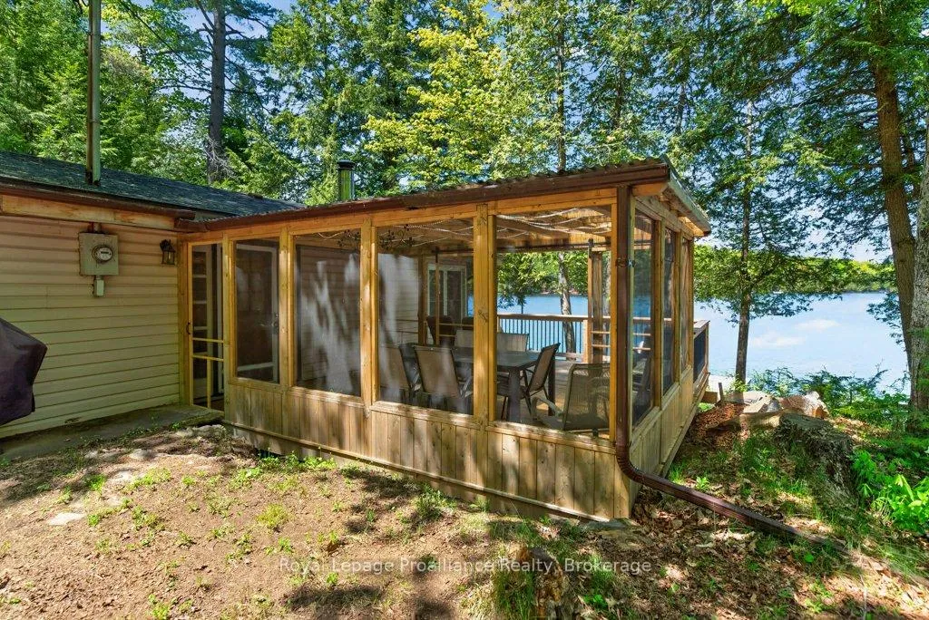 Photo 4 of 1051C Hereford Highlands Lane, Frontenac, Frontenac North — HOMEH