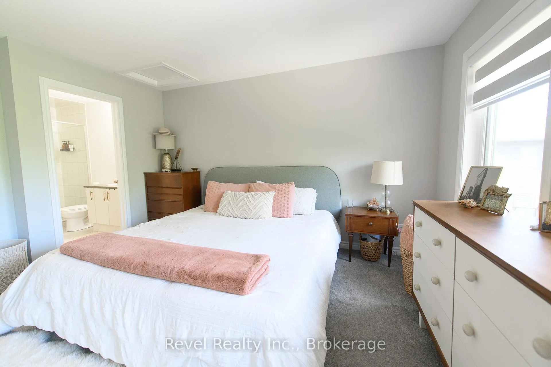 Photo 13 of 14 Winters Crescent, Collingwood — HOMEH