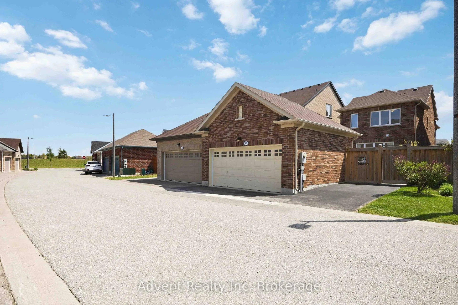 Photo 41 of 62 Demott Avenue, Markham, Cornell — HOMEH