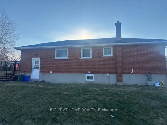 Front of 352 Phillip Murray Avenue