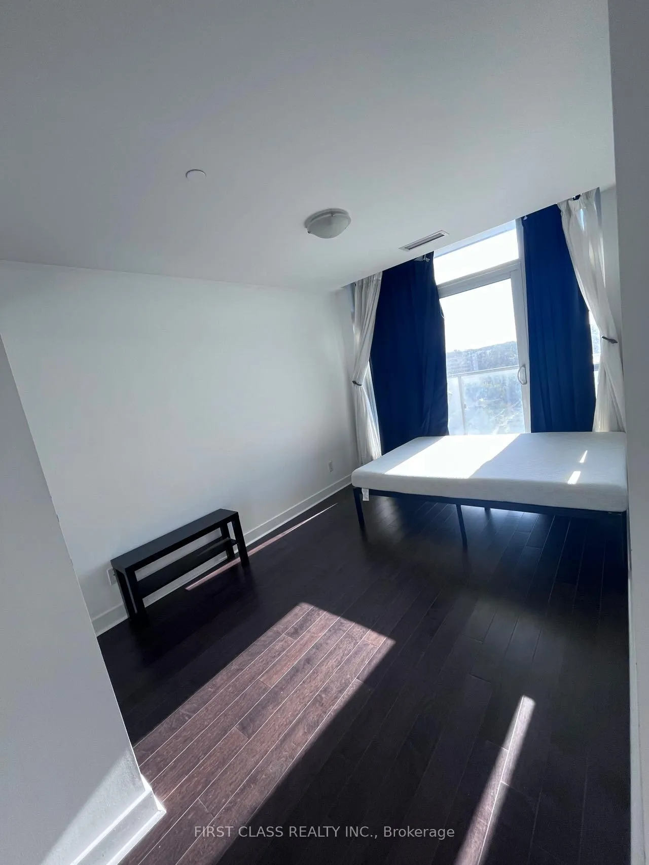 Photo 8 of Unit 1001, 58 Orchard View Boulevard, Toronto, Yonge-Eglinton — HOMEH