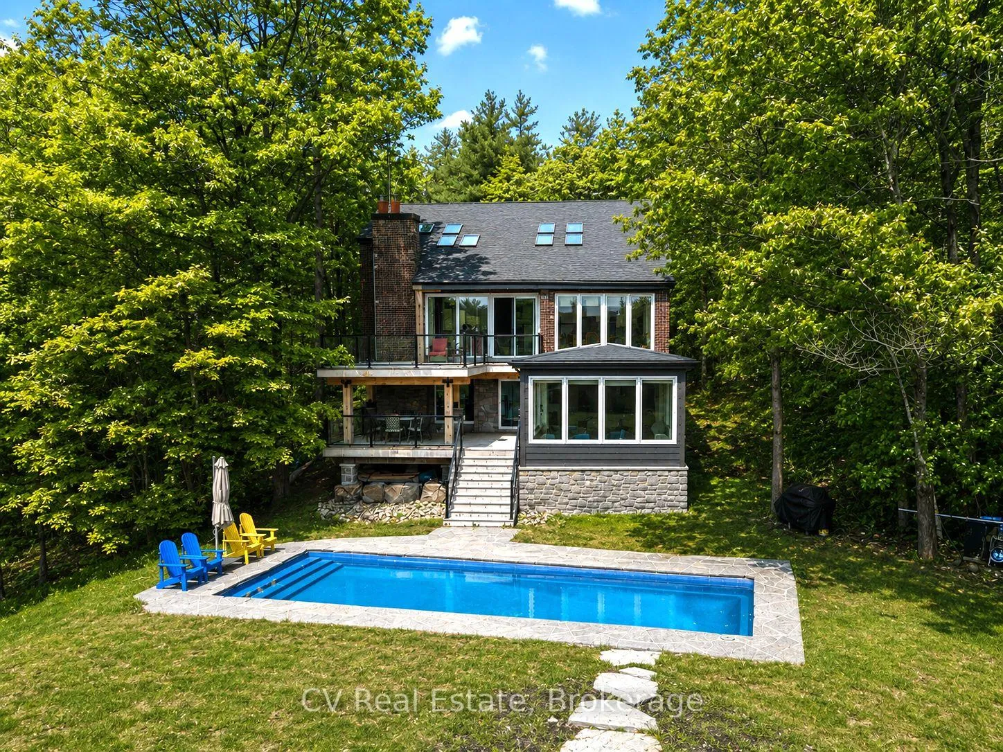Photo 1 of 1030 S Sunset Bay Rd, Gravenhurst, Muskoka (S) — HOMEH