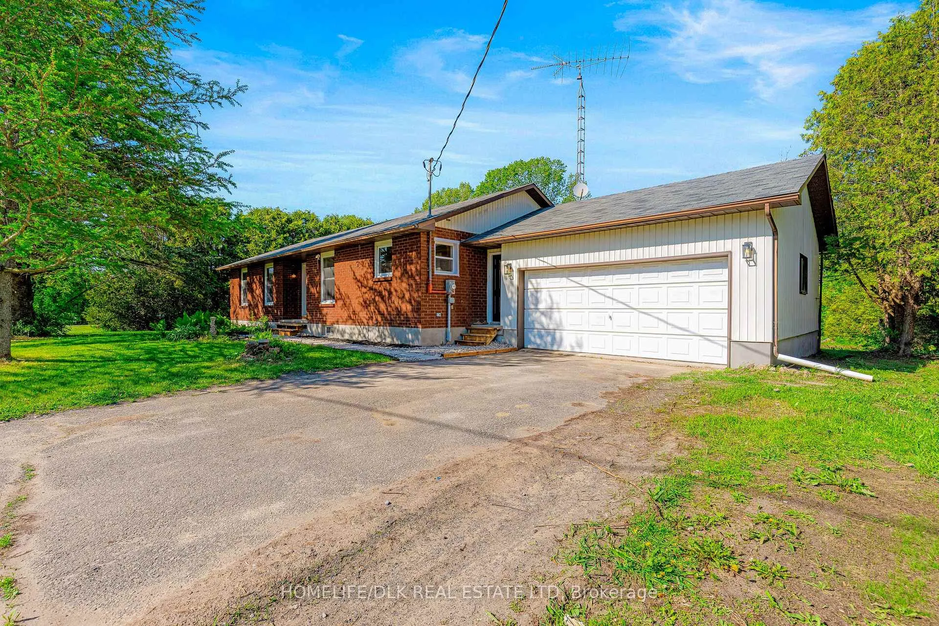 Photo 3 of 13 Beverly Street, Edwardsburgh/Cardinal, Edwardsburgh/Cardinal Twp — HOMEH