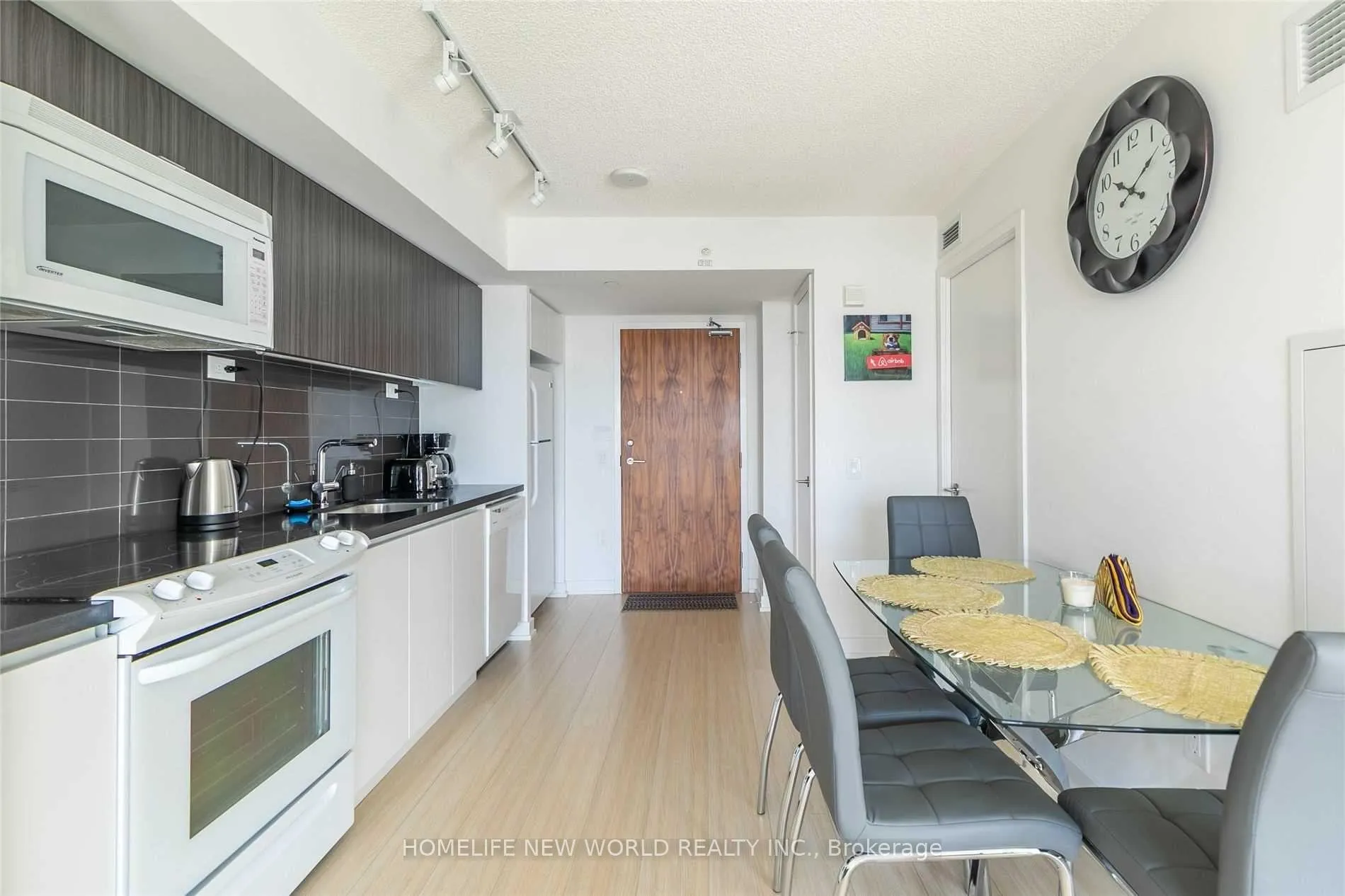 Photo 7 of Unit 3611, 75 Queens Wharf Road, Toronto, Waterfront Communities — HOMEH