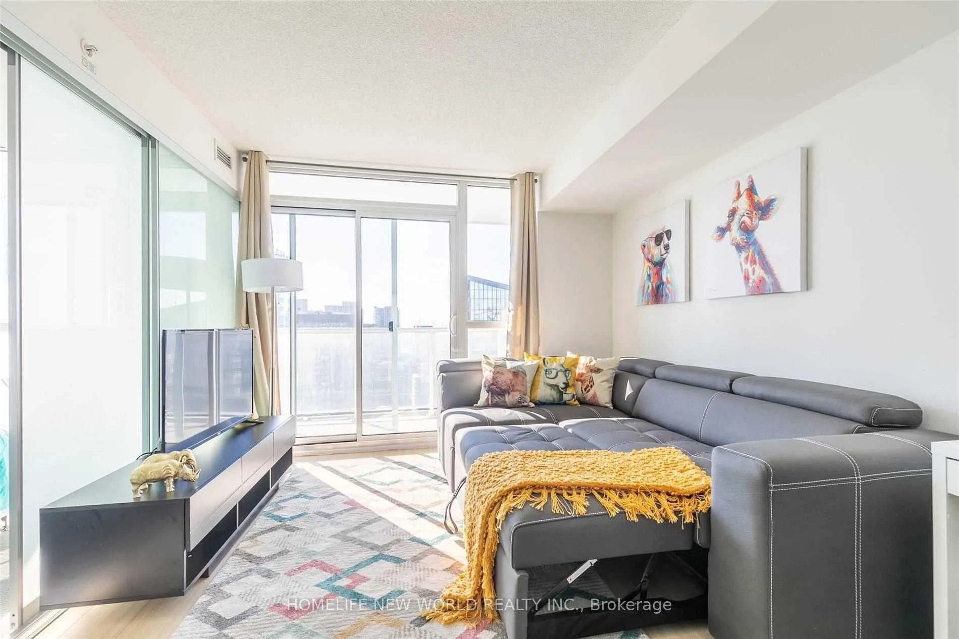Photo 14 of Unit 3611, 75 Queens Wharf Road, Toronto, Waterfront Communities — HOMEH