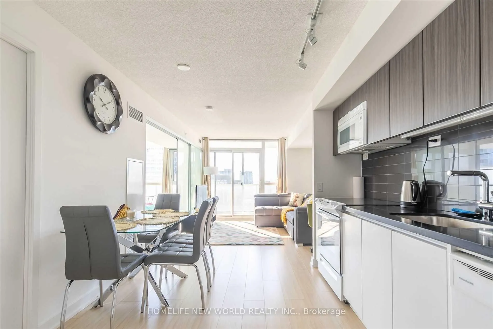 Photo 19 of Unit 3611, 75 Queens Wharf Road, Toronto, Waterfront Communities — HOMEH