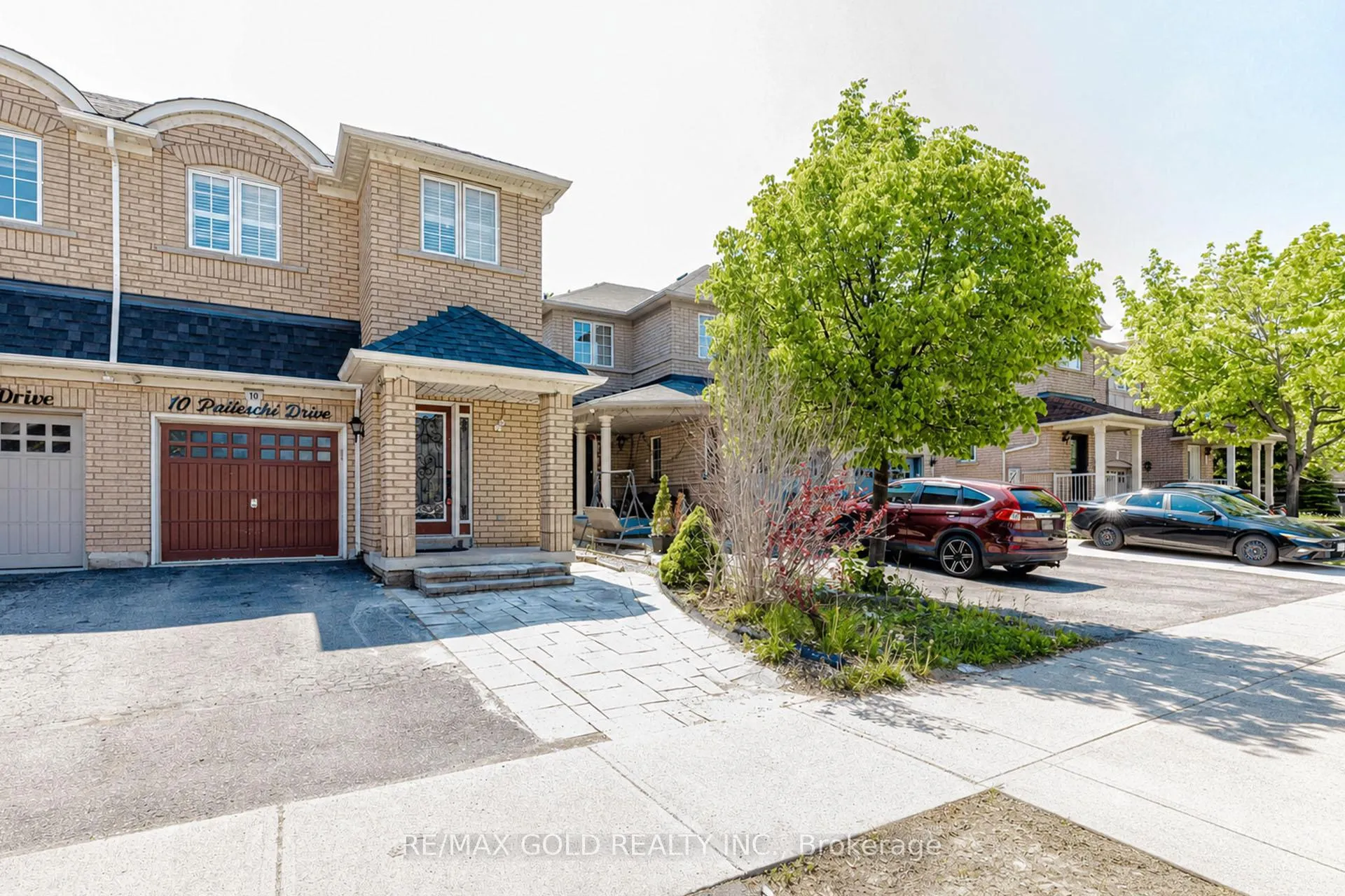 Photo 2 of 10 Palleschi Drive, Brampton, Bram East — HOMEH