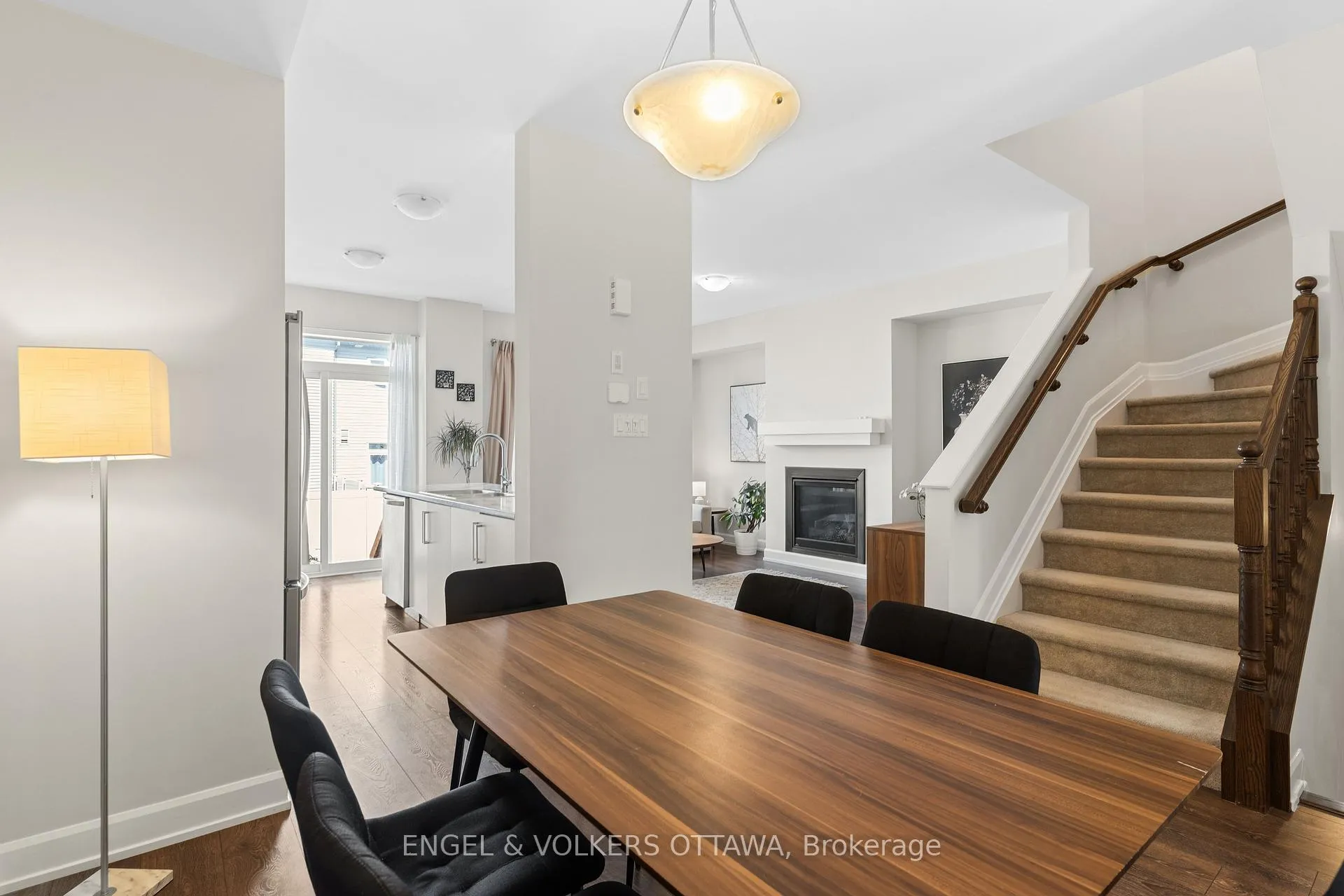 Photo 7 of 205 Geyser Place, Ottawa, Barrhaven - Hearts Desire — HOMEH