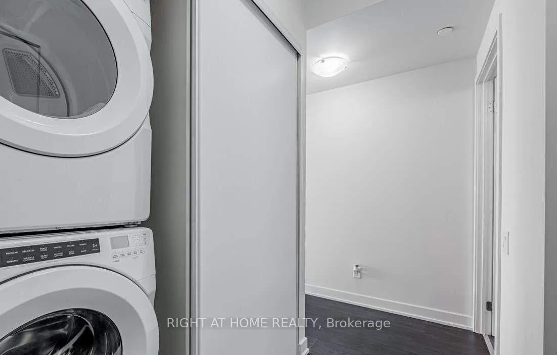 Photo 3 of Unit 1604, 6 Sonic Way, Toronto, Flemingdon Park — HOMEH