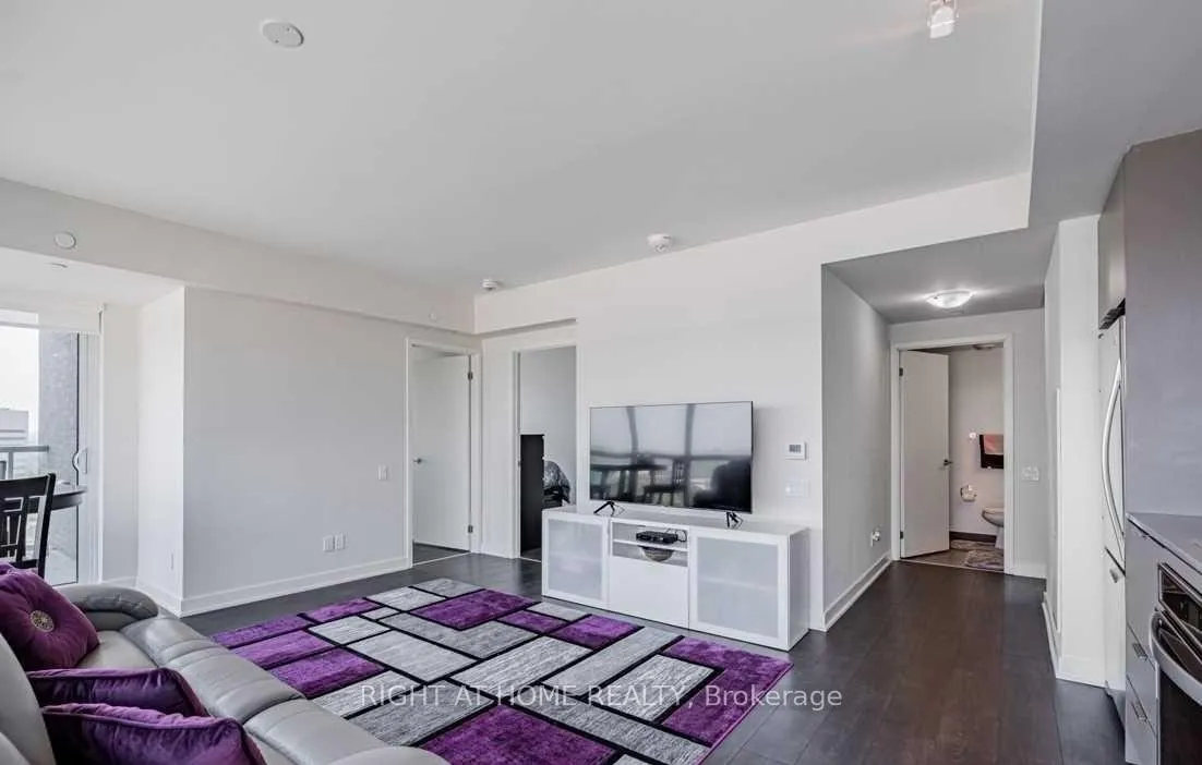 Photo 10 of Unit 1604, 6 Sonic Way, Toronto, Flemingdon Park — HOMEH