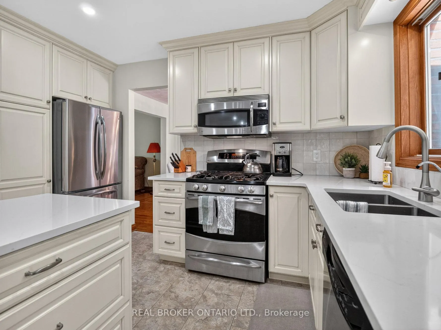 Photo 9 of 42965 3 Highway, Wainfleet, Marshville/Winger — HOMEH