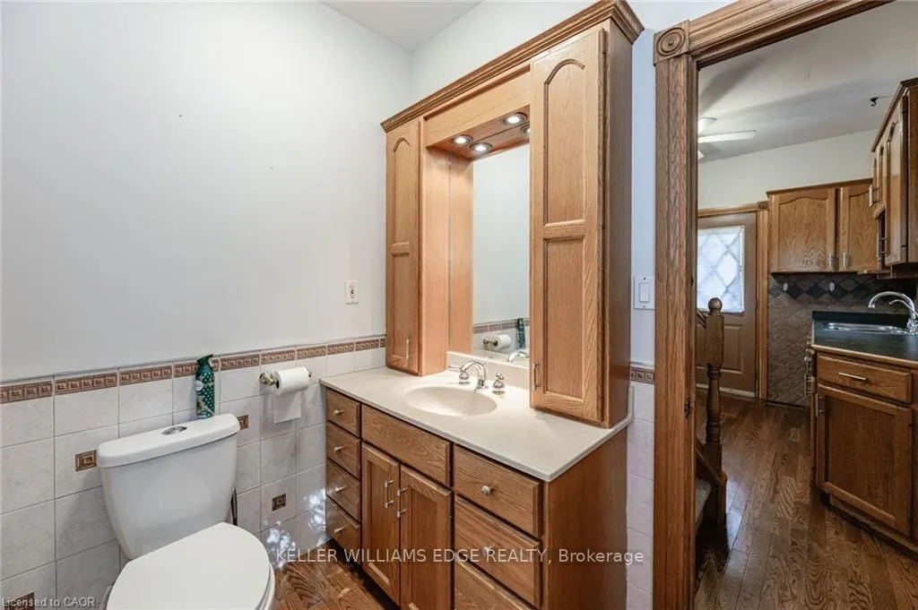 Photo 22 of 252 Beechwood Avenue, Hamilton, Crown Point — HOMEH