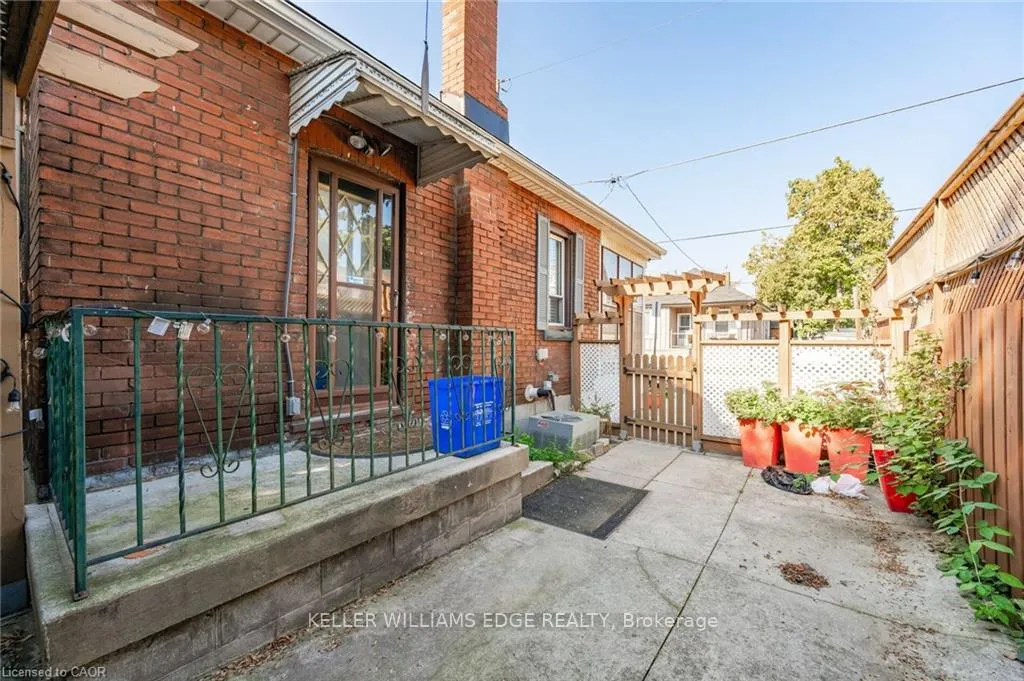 Photo 27 of 252 Beechwood Avenue, Hamilton, Crown Point — HOMEH