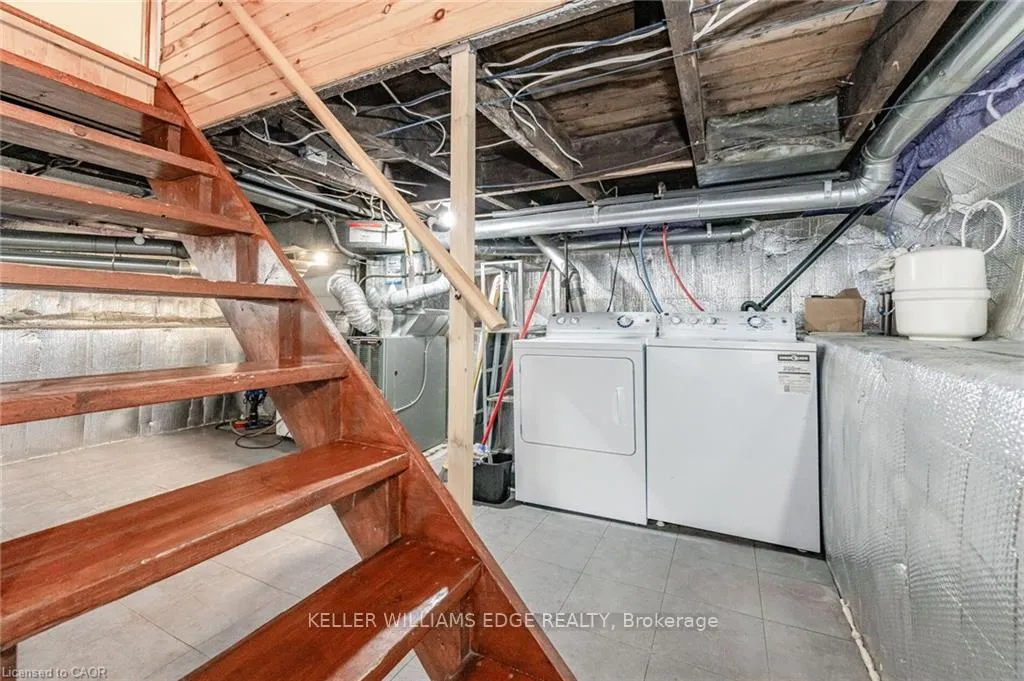 Photo 30 of 252 Beechwood Avenue, Hamilton, Crown Point — HOMEH