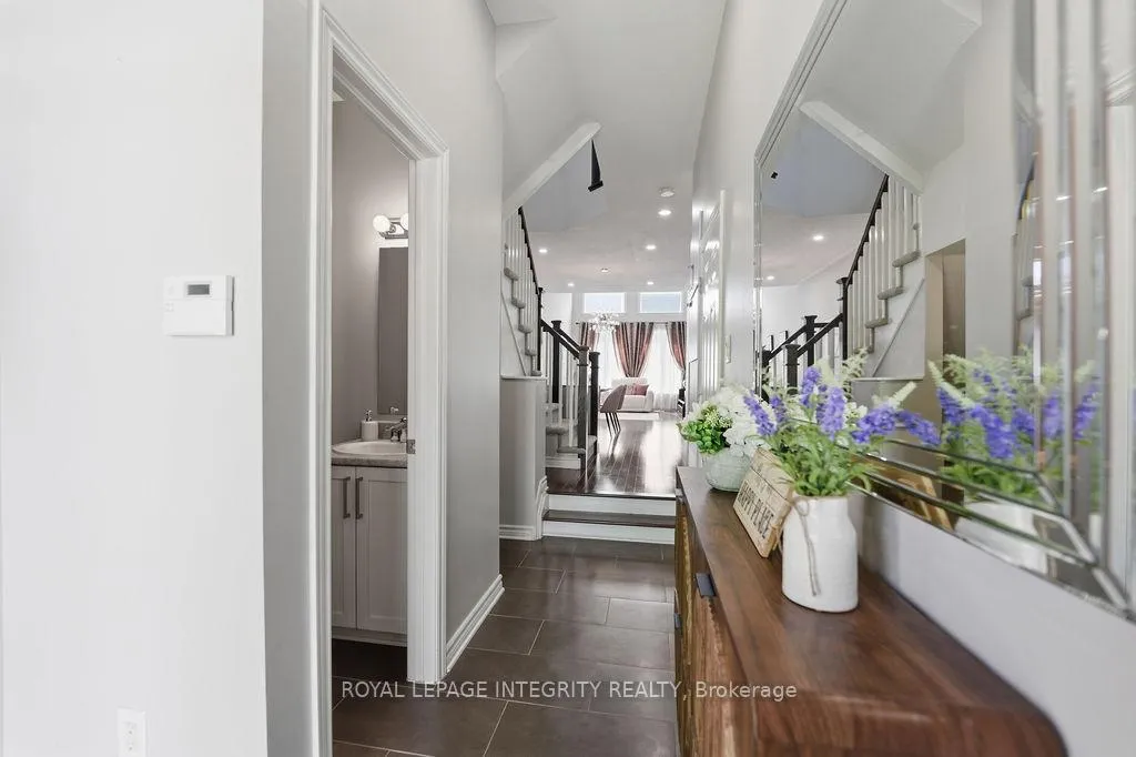 Photo 5 of 268 Keyrock Drive, Ottawa, Kanata - Kanata Lakes/Heritage Hills — HOMEH