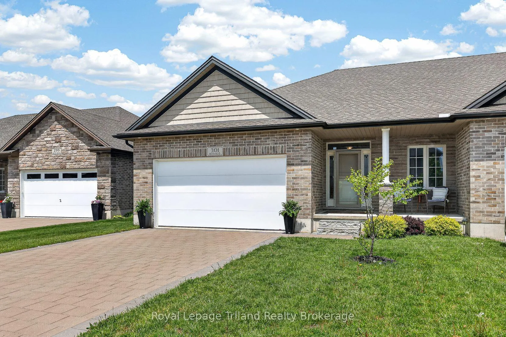 Photo 2 of 301 Boyd Boulevard, Zorra, Thamesford — HOMEH
