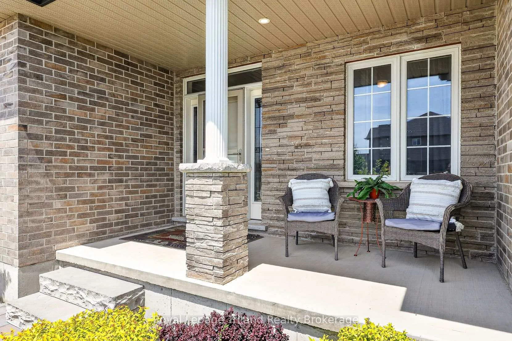 Photo 10 of 301 Boyd Boulevard, Zorra, Thamesford — HOMEH