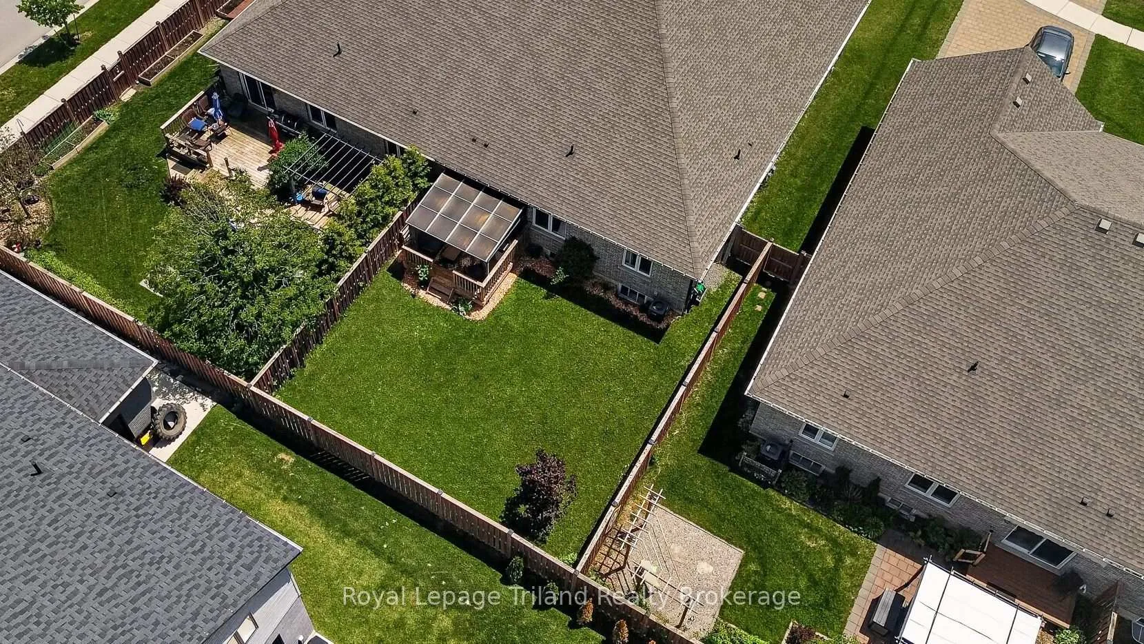 Photo 35 of 301 Boyd Boulevard, Zorra, Thamesford — HOMEH
