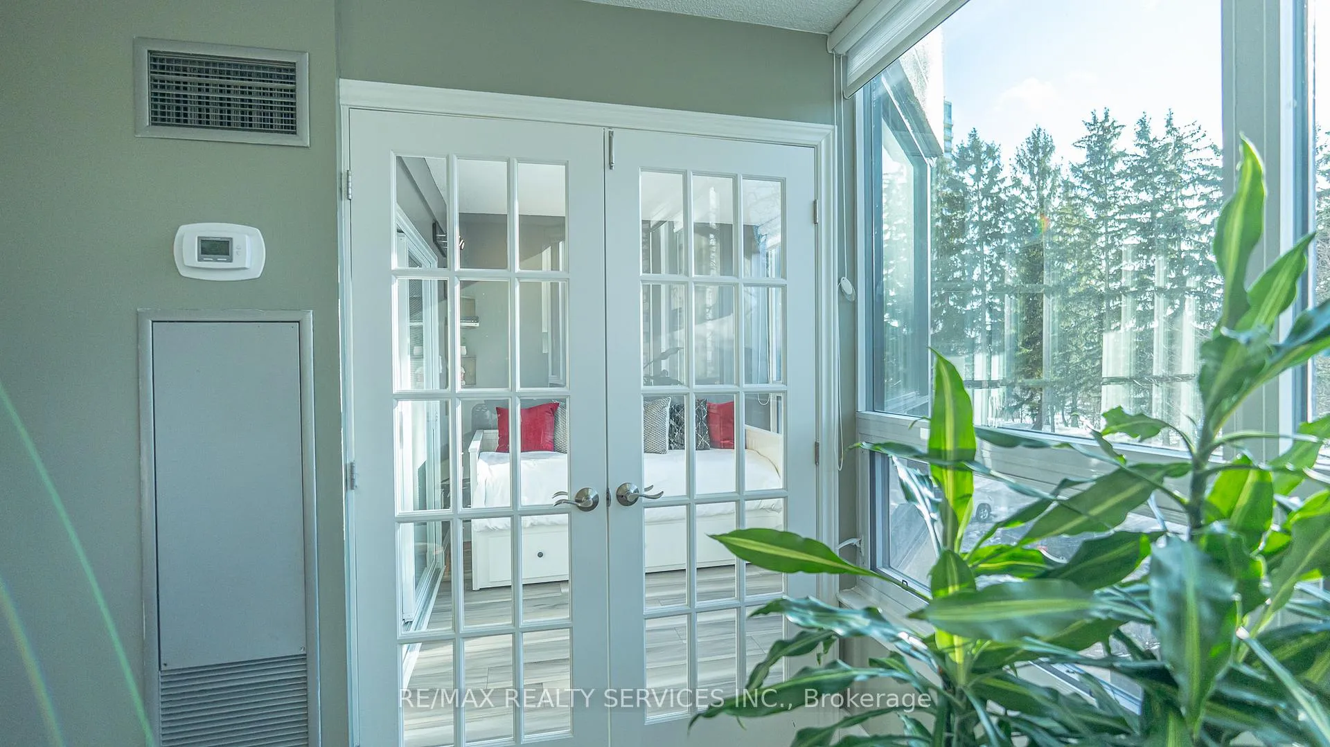 Photo 8 of Unit 203, 8 Lisa Street, Brampton, Queen Street Corridor — HOMEH