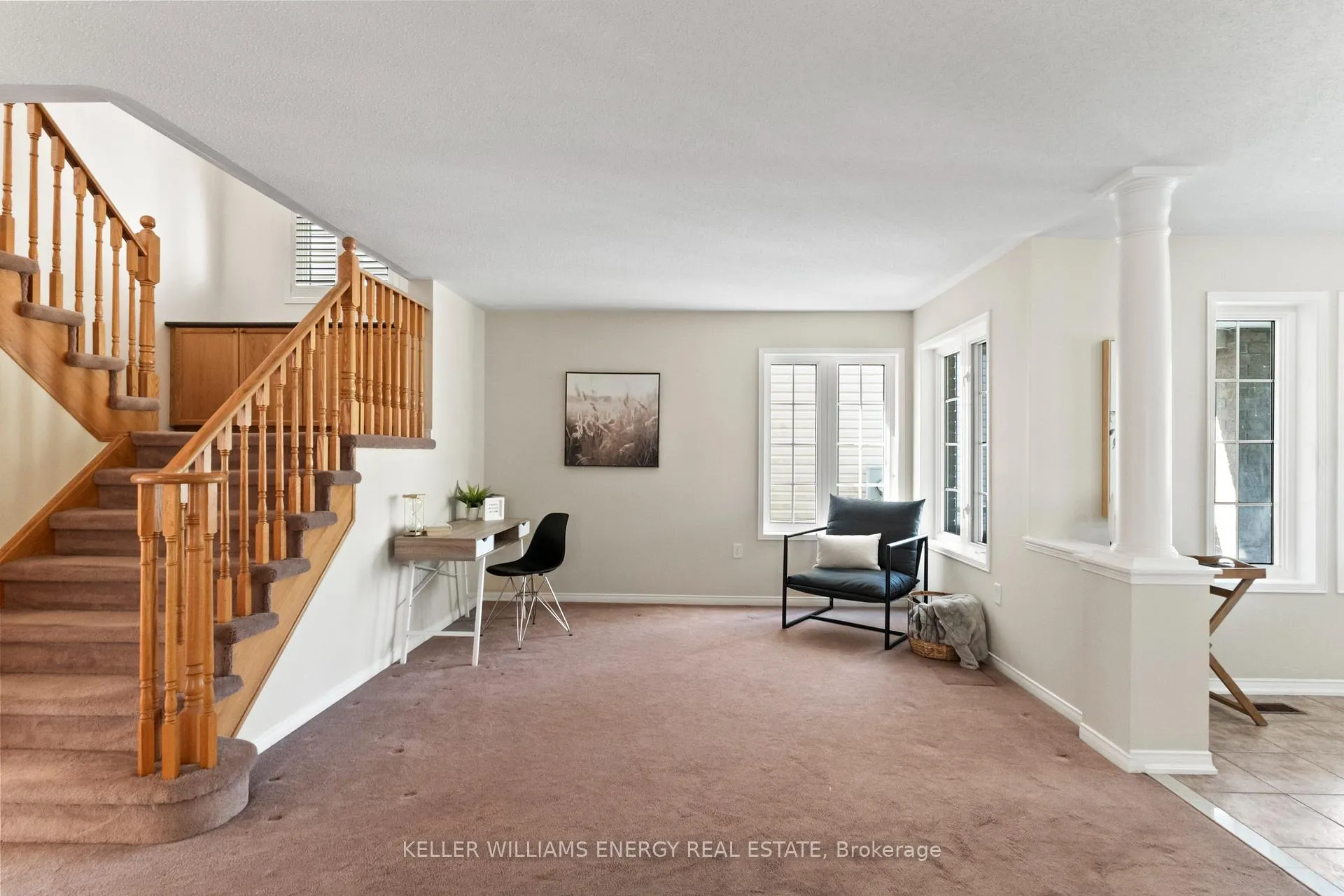 Photo 4 of 1530 Aldergrove Drive, Oshawa, Taunton — HOMEH