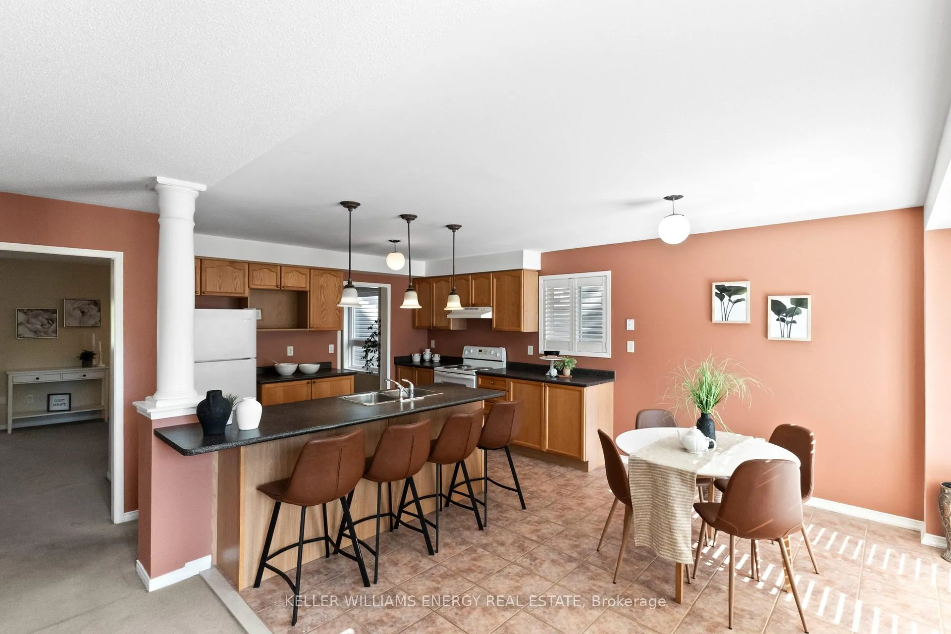 Photo 9 of 1530 Aldergrove Drive, Oshawa, Taunton — HOMEH