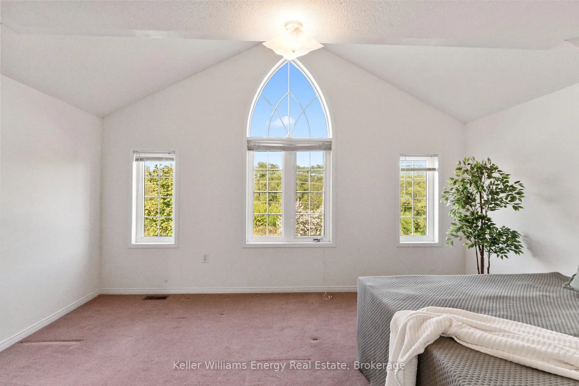 Photo 19 of 1530 Aldergrove Drive, Oshawa, Taunton — HOMEH
