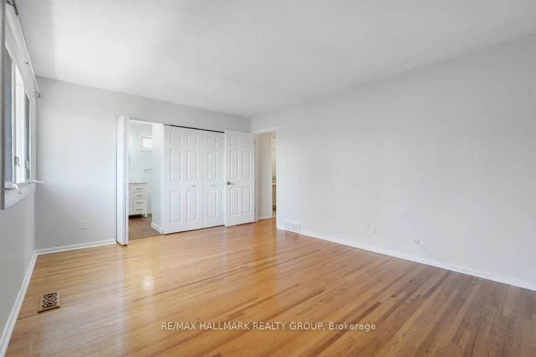 Photo 28 of 2187 Hamelin Crescent, Ottawa, Beacon Hill North — HOMEH