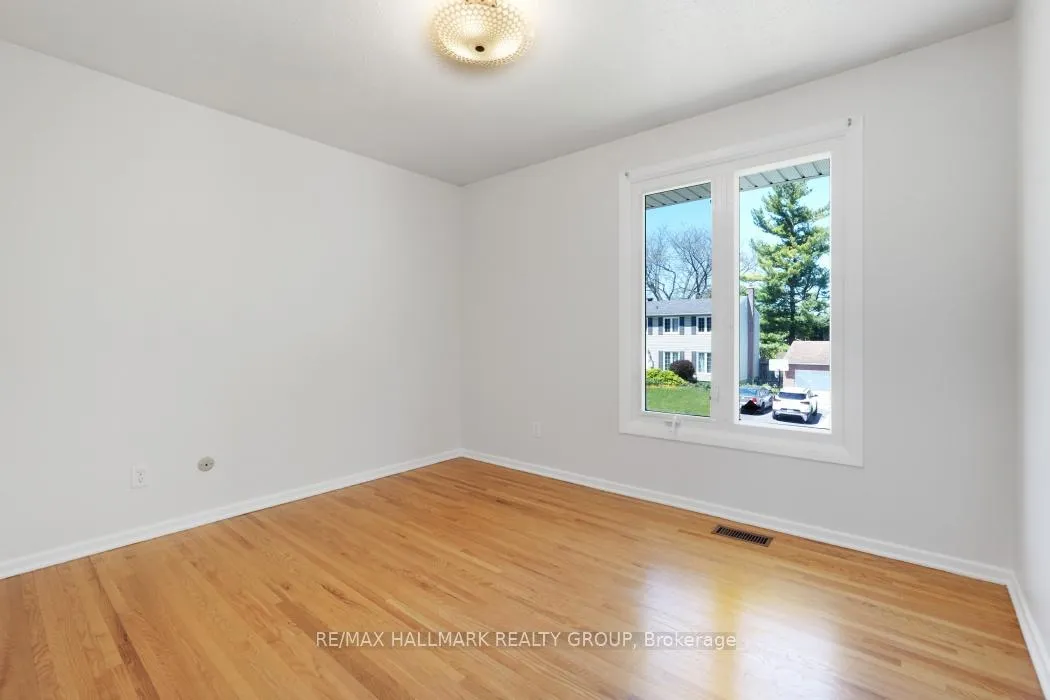 Photo 36 of 2187 Hamelin Crescent, Ottawa, Beacon Hill North — HOMEH