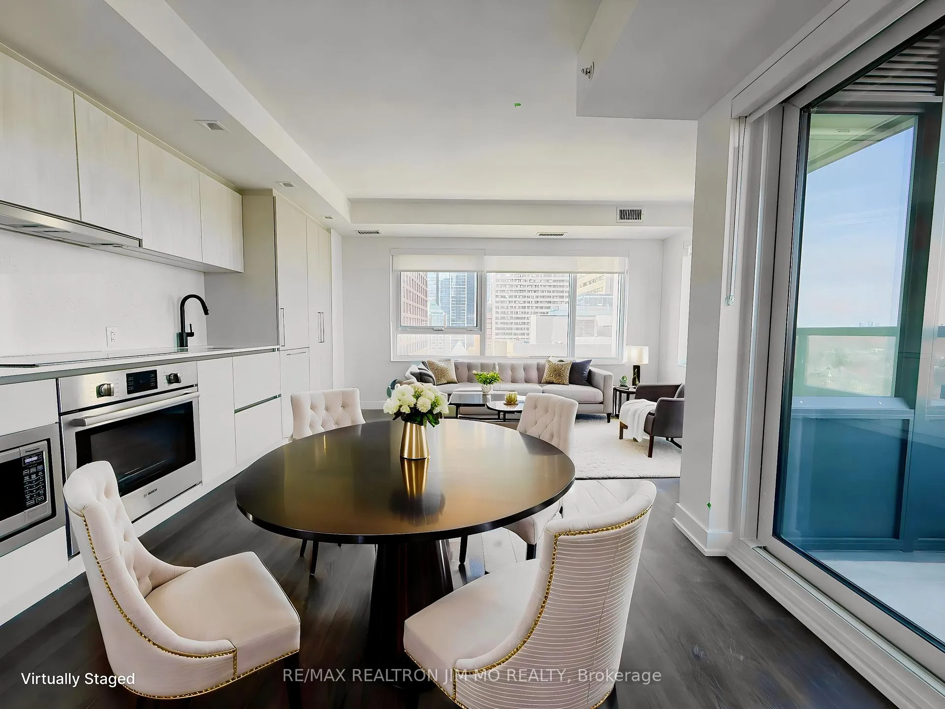 Photo 2 of Unit 1104, 609 Sherbourne Street, Toronto, North St. James Town — HOMEH