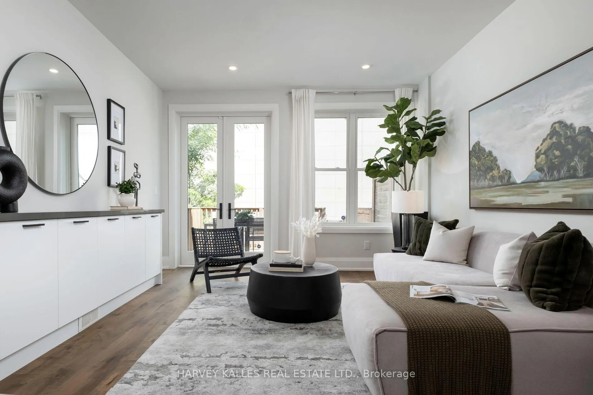 Photo 11 of 7 Edgedale Road, Toronto, North St. James Town — HOMEH