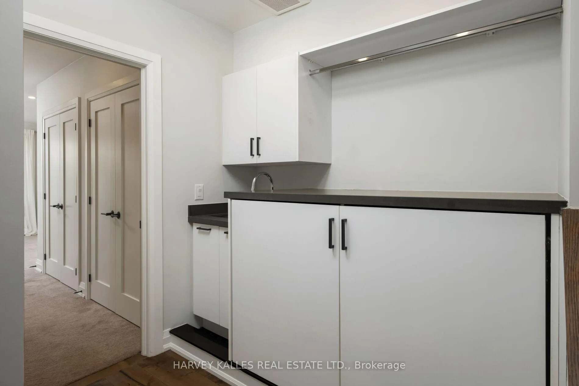 Photo 21 of 7 Edgedale Road, Toronto, North St. James Town — HOMEH