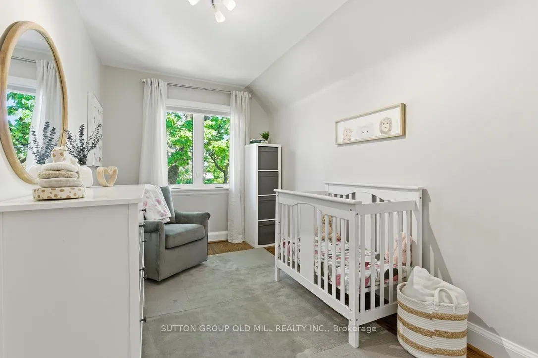 Photo 15 of 78 Ballacaine Drive, Etobicoke, Stonegate-Queensway — HOMEH