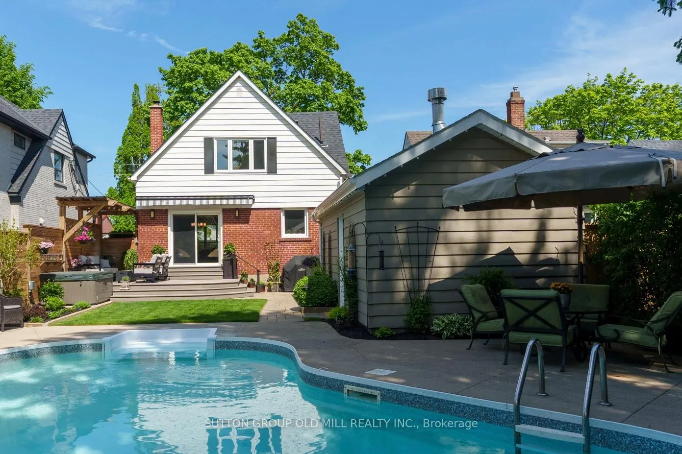 Photo 24 of 78 Ballacaine Drive, Etobicoke, Stonegate-Queensway — HOMEH