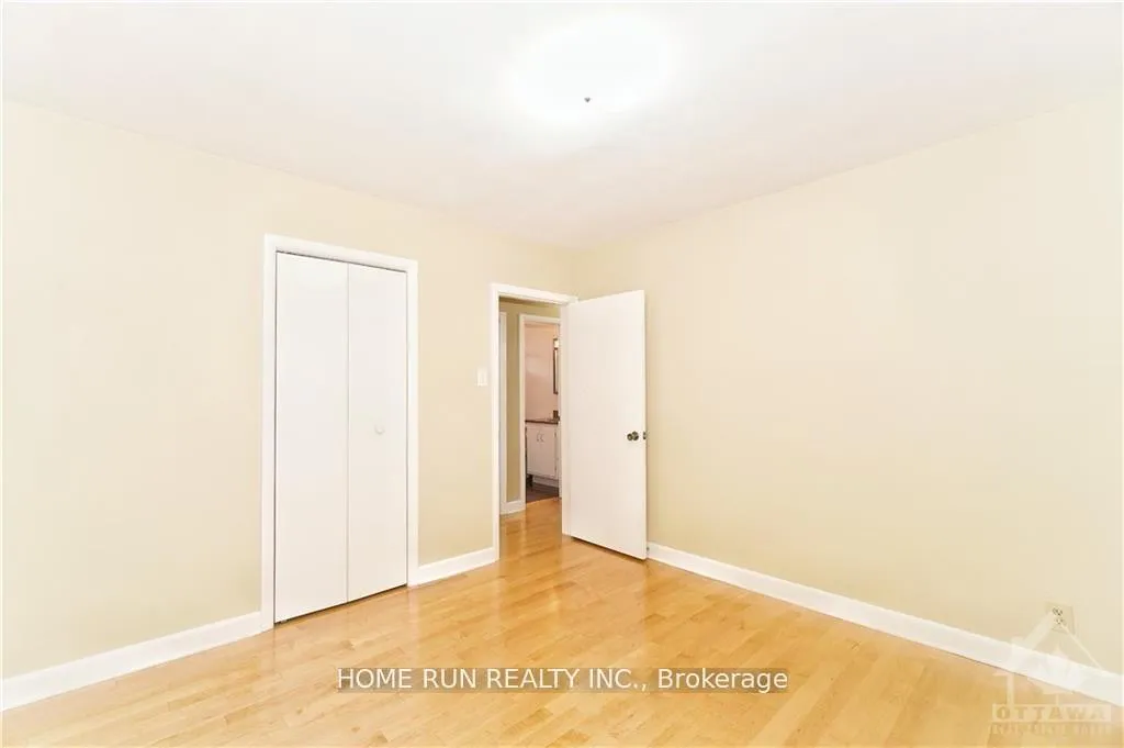 Photo 15 of 39 Epworth Avenue, Ottawa, Meadowlands/St. Claire Gardens — HOMEH