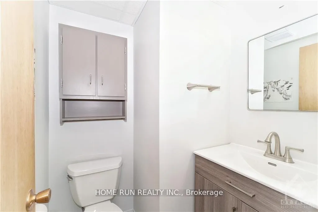 Photo 23 of 39 Epworth Avenue, Ottawa, Meadowlands/St. Claire Gardens — HOMEH