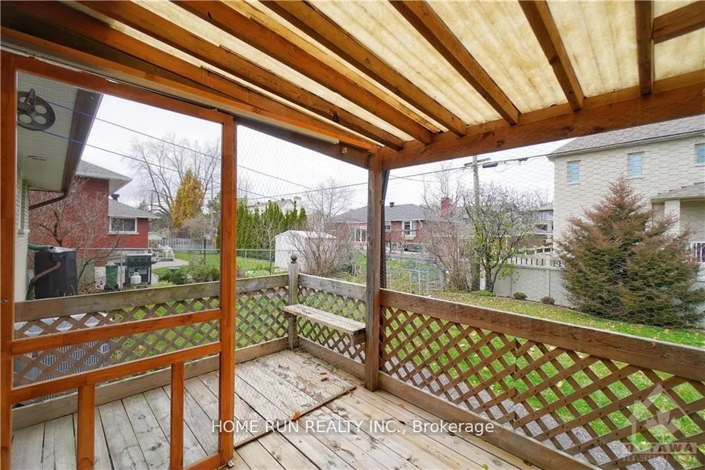 Photo 24 of 39 Epworth Avenue, Ottawa, Meadowlands/St. Claire Gardens — HOMEH