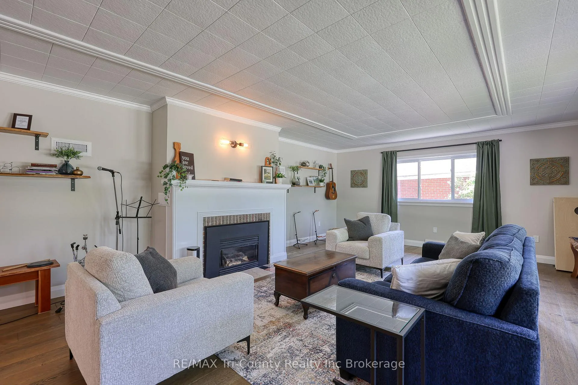 Photo 13 of 16 Delevan Crescent, Tillsonburg — HOMEH